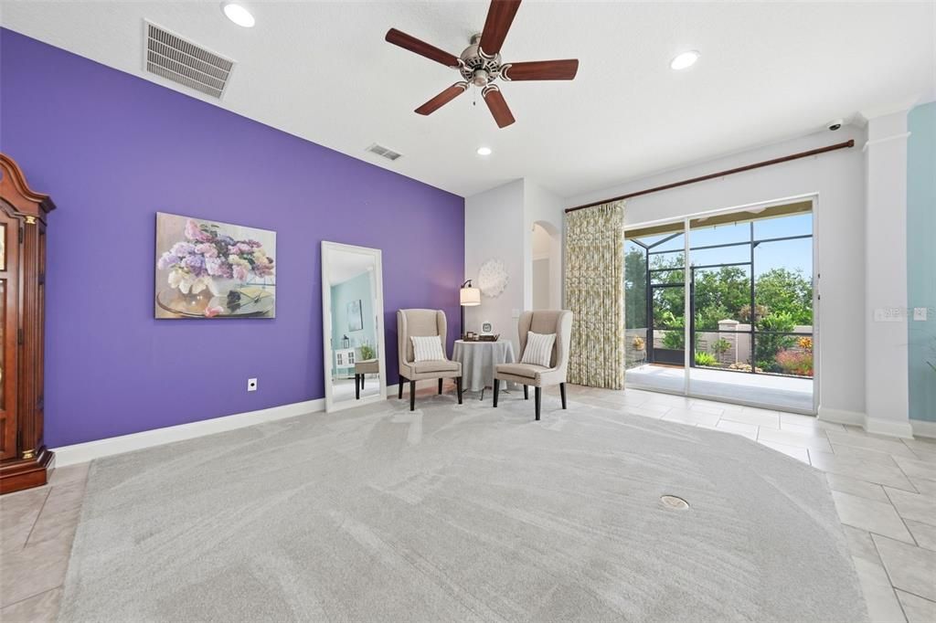 For Sale: $549,000 (4 beds, 3 baths, 2205 Square Feet)