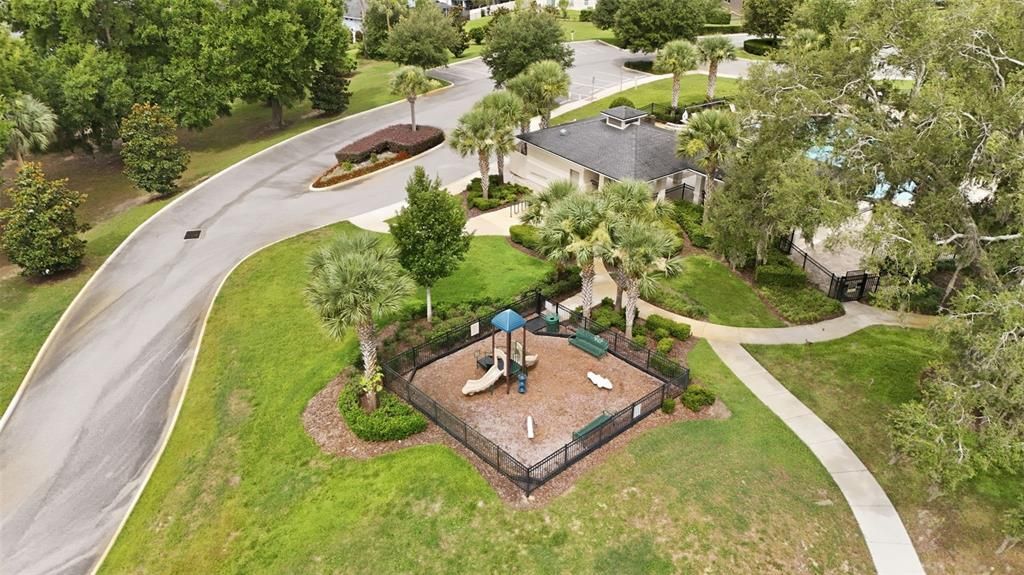 For Sale: $549,000 (4 beds, 3 baths, 2205 Square Feet)