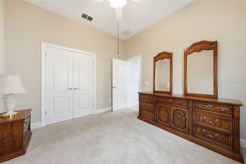 For Sale: $549,000 (4 beds, 3 baths, 2205 Square Feet)