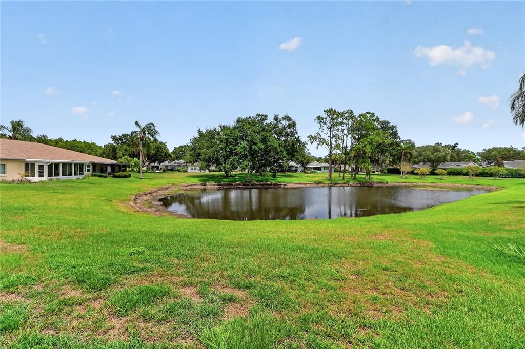 For Sale: $189,000 (2 beds, 2 baths, 1403 Square Feet)
