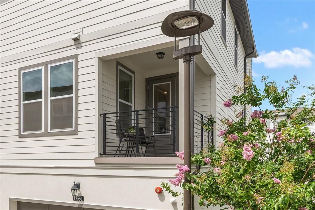 For Sale: $589,900 (3 beds, 3 baths, 2167 Square Feet)