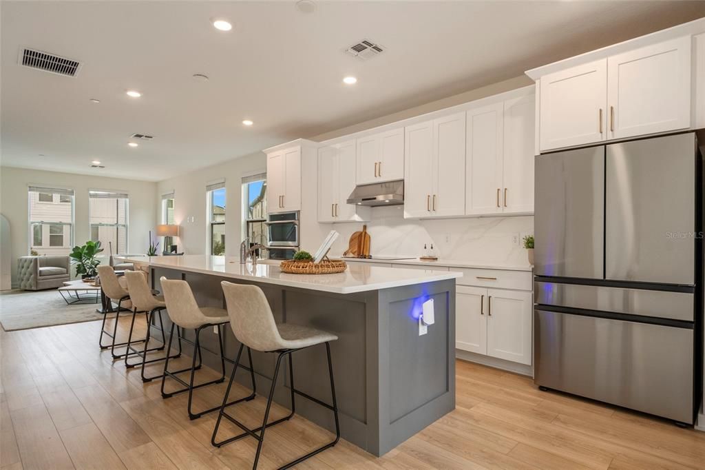 For Sale: $589,900 (3 beds, 3 baths, 2167 Square Feet)