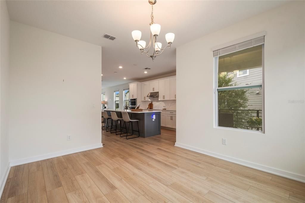 For Sale: $589,900 (3 beds, 3 baths, 2167 Square Feet)