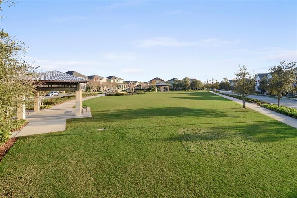 For Sale: $589,900 (3 beds, 3 baths, 2167 Square Feet)