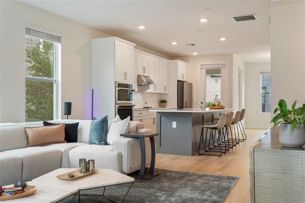 For Sale: $589,900 (3 beds, 3 baths, 2167 Square Feet)