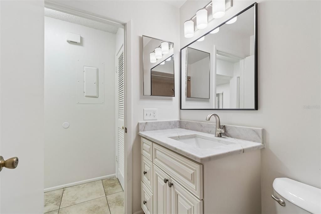 For Rent: $1,775 (2 beds, 2 baths, 1030 Square Feet)