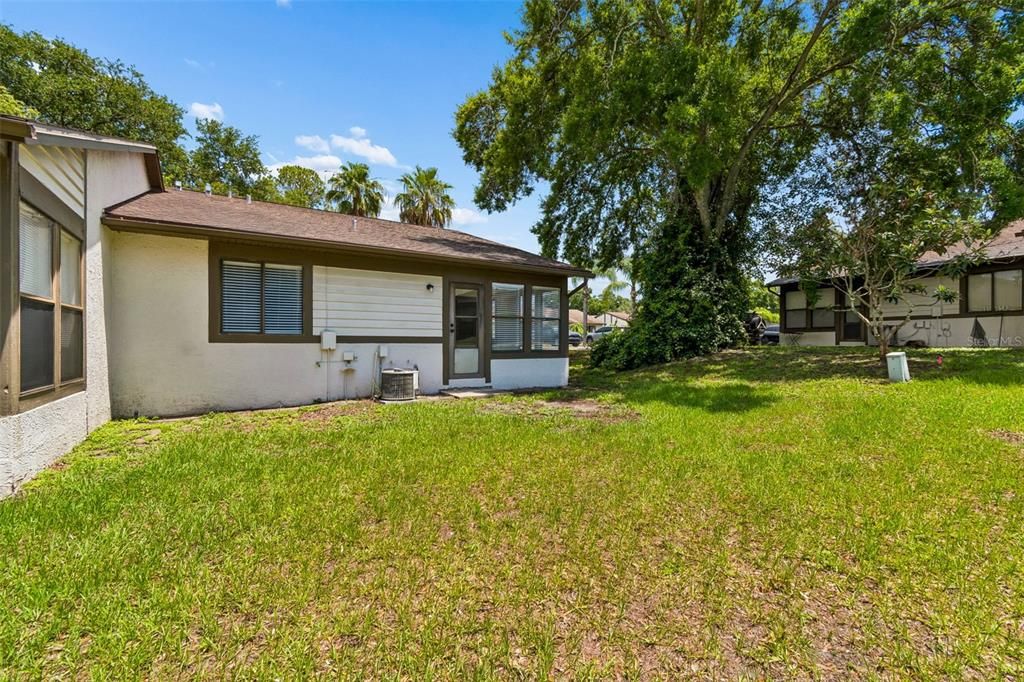 For Rent: $1,775 (2 beds, 2 baths, 1030 Square Feet)