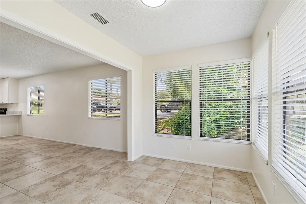 For Rent: $1,775 (2 beds, 2 baths, 1030 Square Feet)