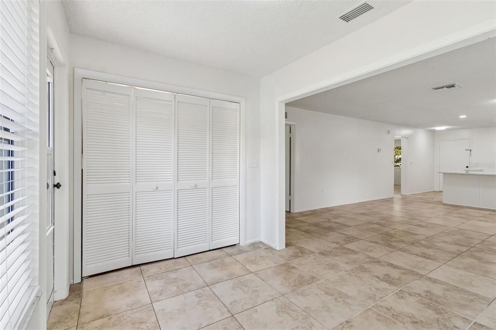For Rent: $1,775 (2 beds, 2 baths, 1030 Square Feet)
