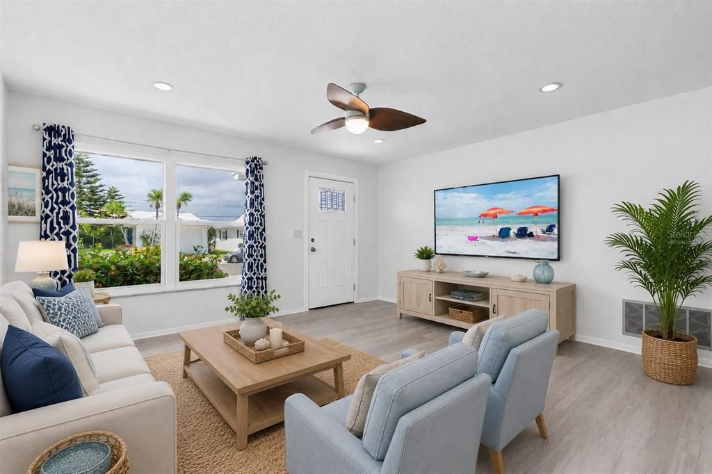 For Sale: $242,000 (2 beds, 1 baths, 1056 Square Feet)