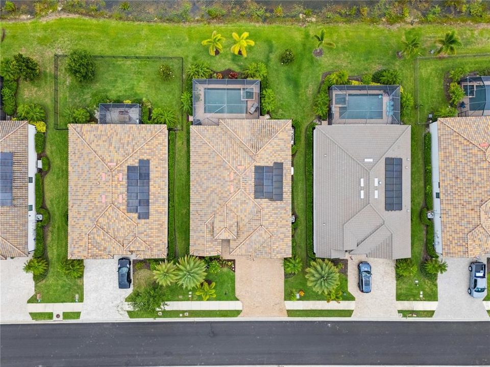 En Venta: $849,000 (3 camas, 3 baños, 2448 Pies cuadrados)
