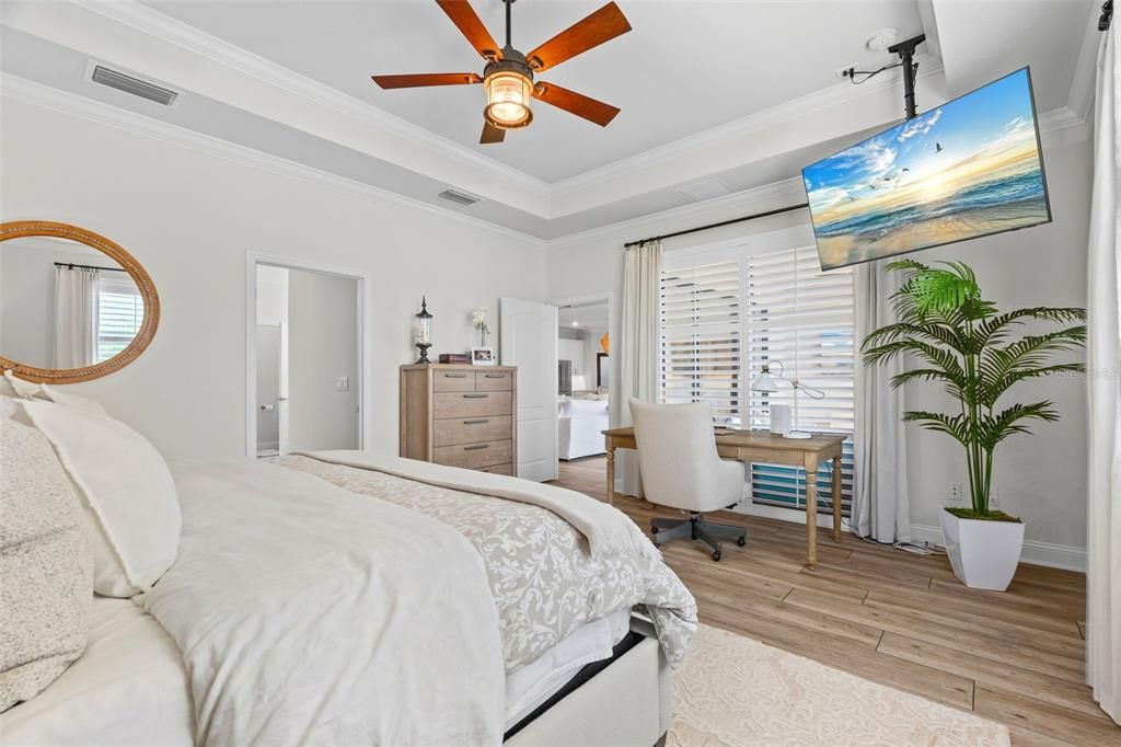 En Venta: $849,000 (3 camas, 3 baños, 2448 Pies cuadrados)