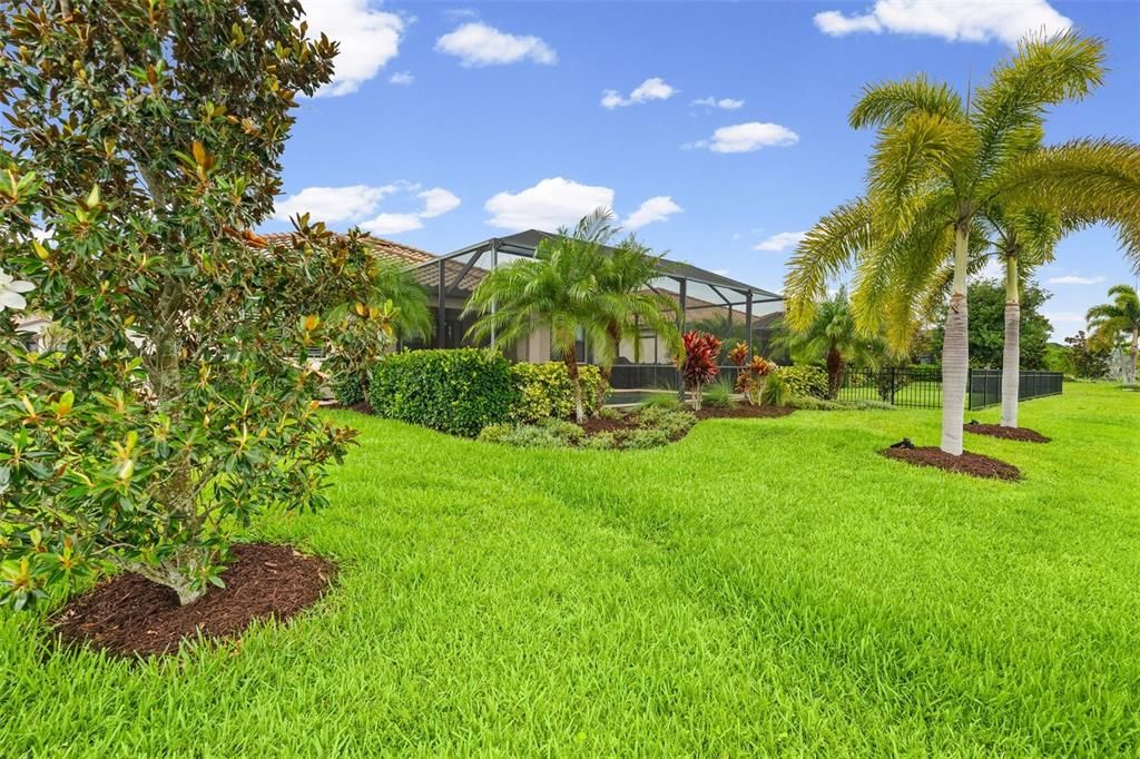 En Venta: $849,000 (3 camas, 3 baños, 2448 Pies cuadrados)