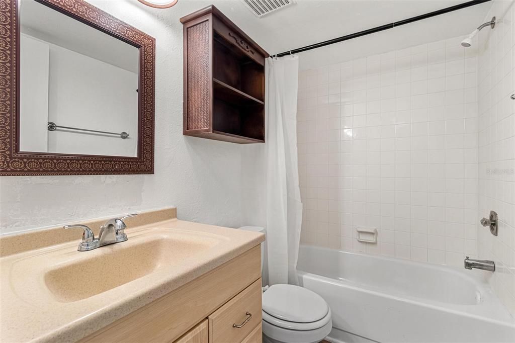 En Venta: $199,000 (2 camas, 2 baños, 1151 Pies cuadrados)