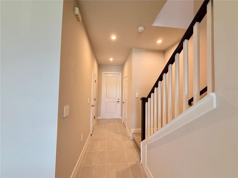 For Rent: $2,300 (3 beds, 2 baths, 1674 Square Feet)