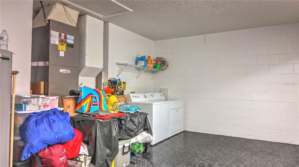 En Renta: $2,500 (4 camas, 3 baños, 1546 Pies cuadrados)
