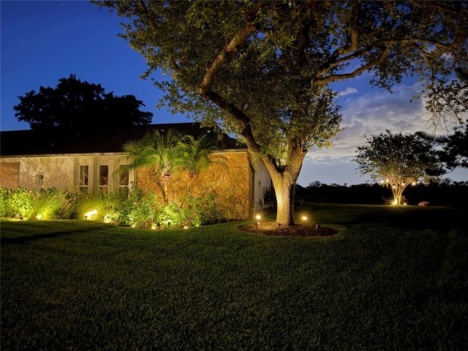 For Sale: $925,000 (4 beds, 3 baths, 2452 Square Feet)