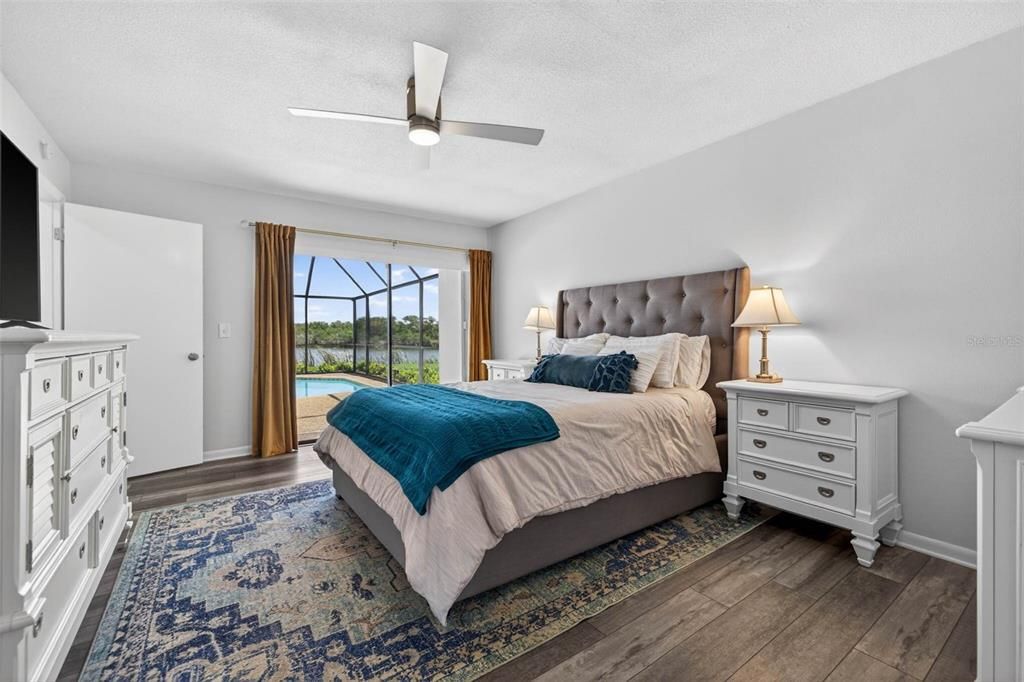 For Sale: $925,000 (4 beds, 3 baths, 2452 Square Feet)