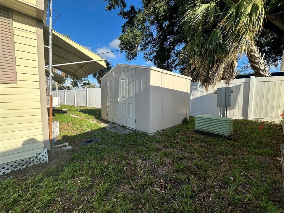 For Sale: $67,500 (1 beds, 1 baths, 528 Square Feet)