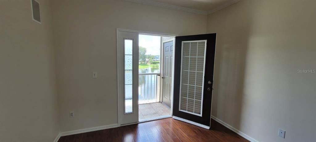For Rent: $1,665 (1 beds, 1 baths, 599 Square Feet)