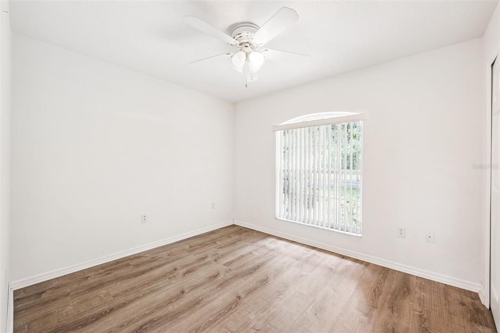 For Sale: $349,900 (3 beds, 2 baths, 1236 Square Feet)