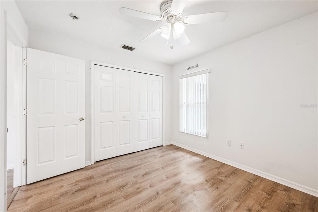 For Sale: $349,900 (3 beds, 2 baths, 1236 Square Feet)