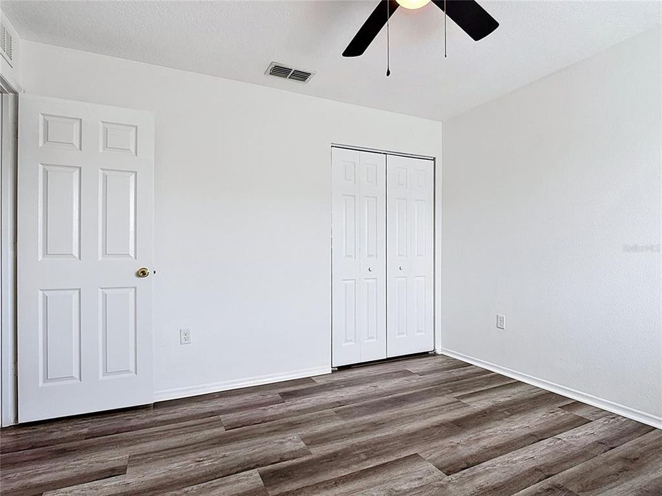 For Sale: $325,000 (3 beds, 2 baths, 1683 Square Feet)