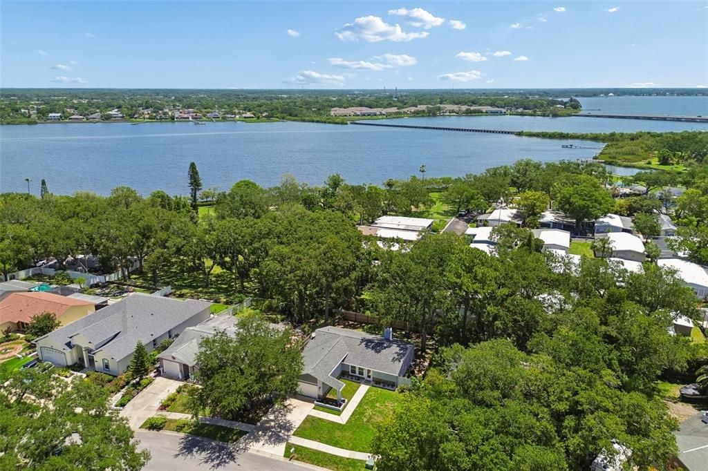 На продажу: $465,000 (3 спален, 2 ванн, 1393 Квадратных фут)