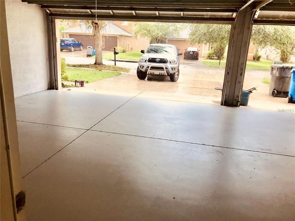 For Rent: $2,900 (5 beds, 3 baths, 2760 Square Feet)