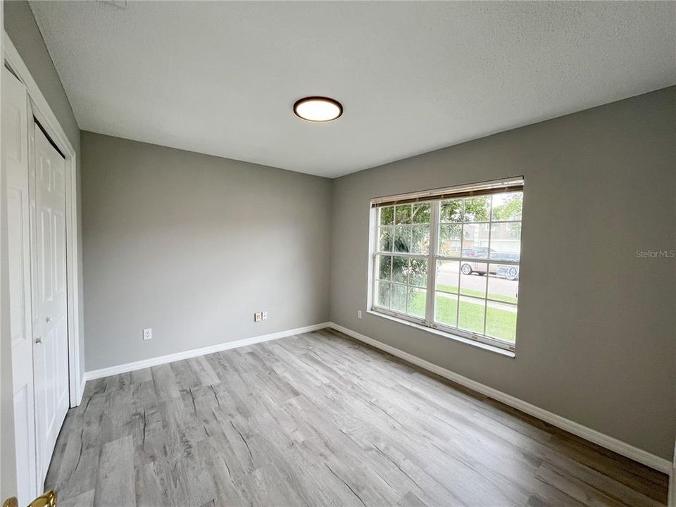 For Sale: $429,900 (4 beds, 2 baths, 1866 Square Feet)