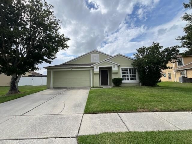 For Sale: $429,900 (4 beds, 2 baths, 1866 Square Feet)