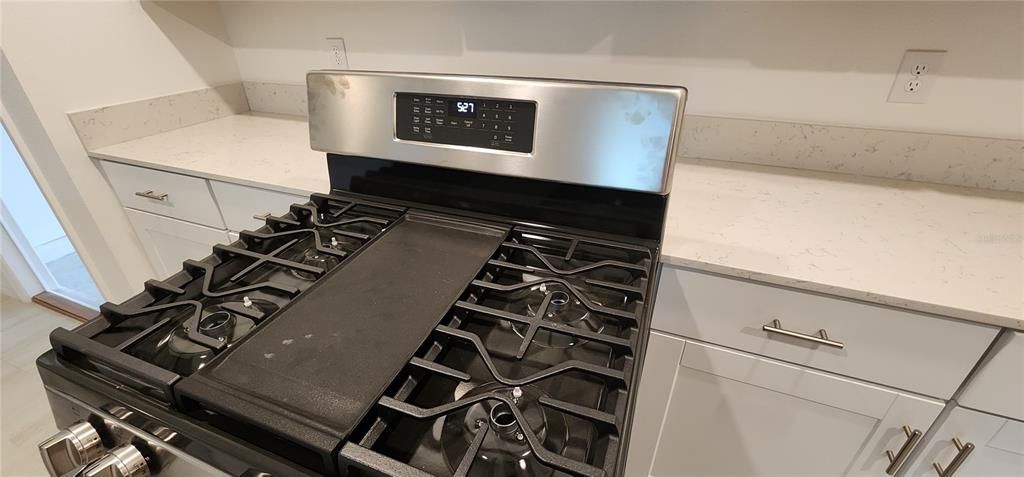 En Renta: $2,500 (4 camas, 2 baños, 1870 Pies cuadrados)
