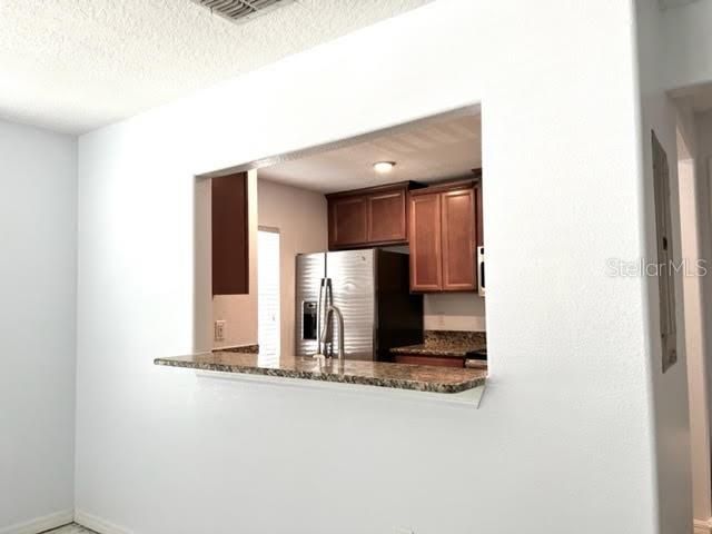 В аренду: $1,900 (3 спален, 2 ванн, 1364 Квадратных фут)