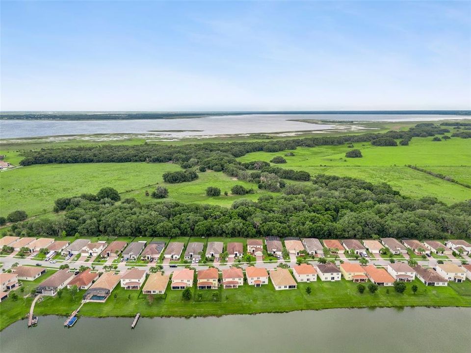 For Sale: $410,000 (4 beds, 2 baths, 2050 Square Feet)