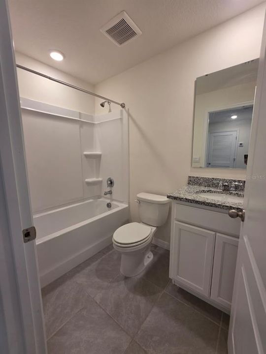 В аренду: $2,200 (3 спален, 2 ванн, 1452 Квадратных фут)