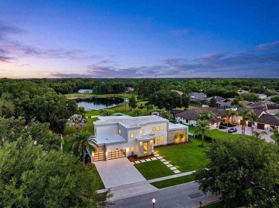 На продажу: $2,299,995 (4 спален, 4 ванн, 4362 Квадратных фут)