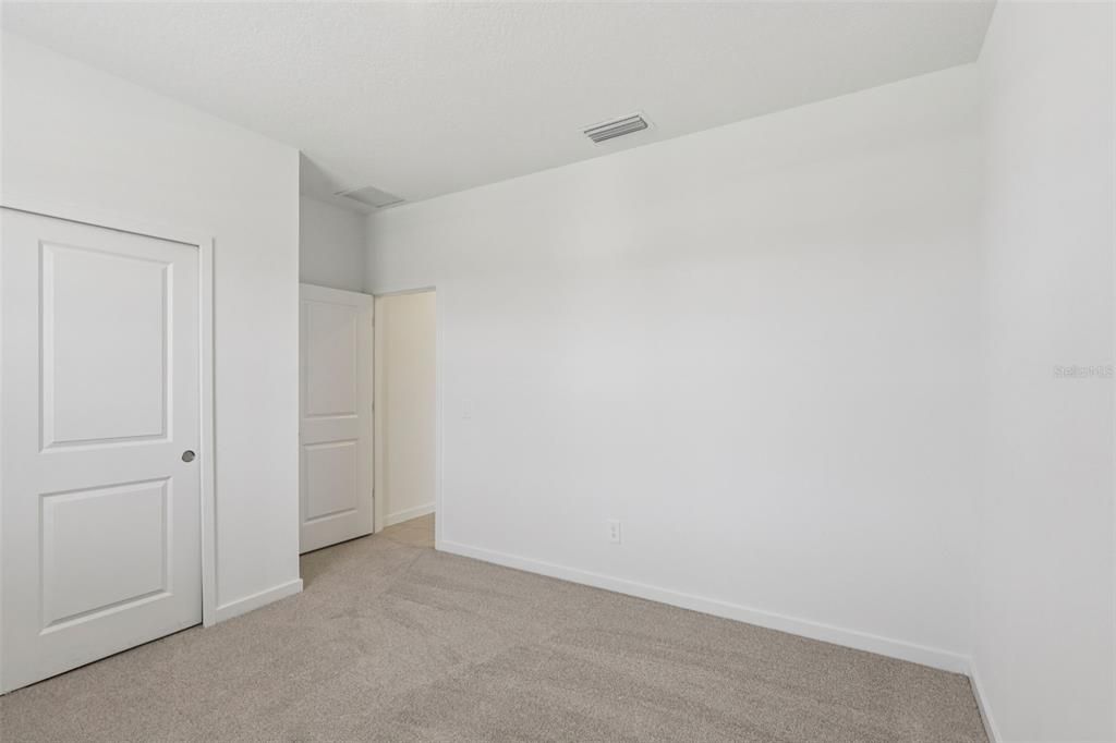 For Sale: $352,990 (4 beds, 3 baths, 2193 Square Feet)