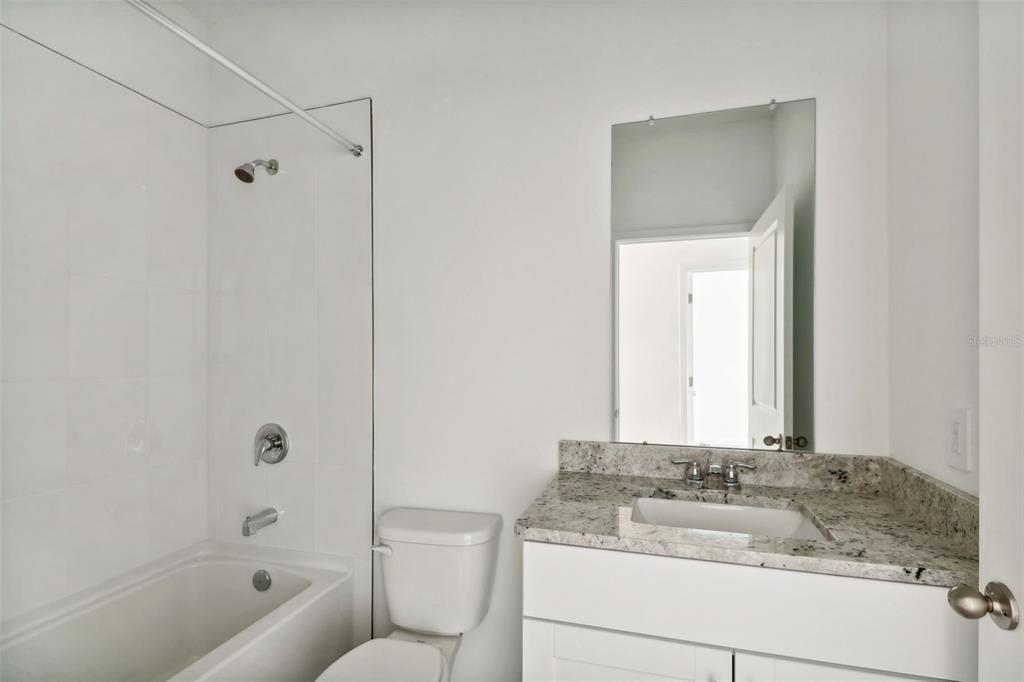 For Sale: $324,990 (3 beds, 2 baths, 1695 Square Feet)