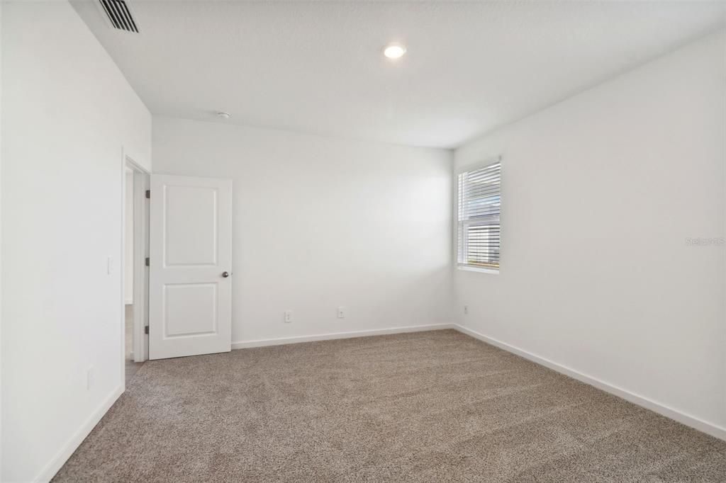 For Sale: $324,990 (3 beds, 2 baths, 1695 Square Feet)