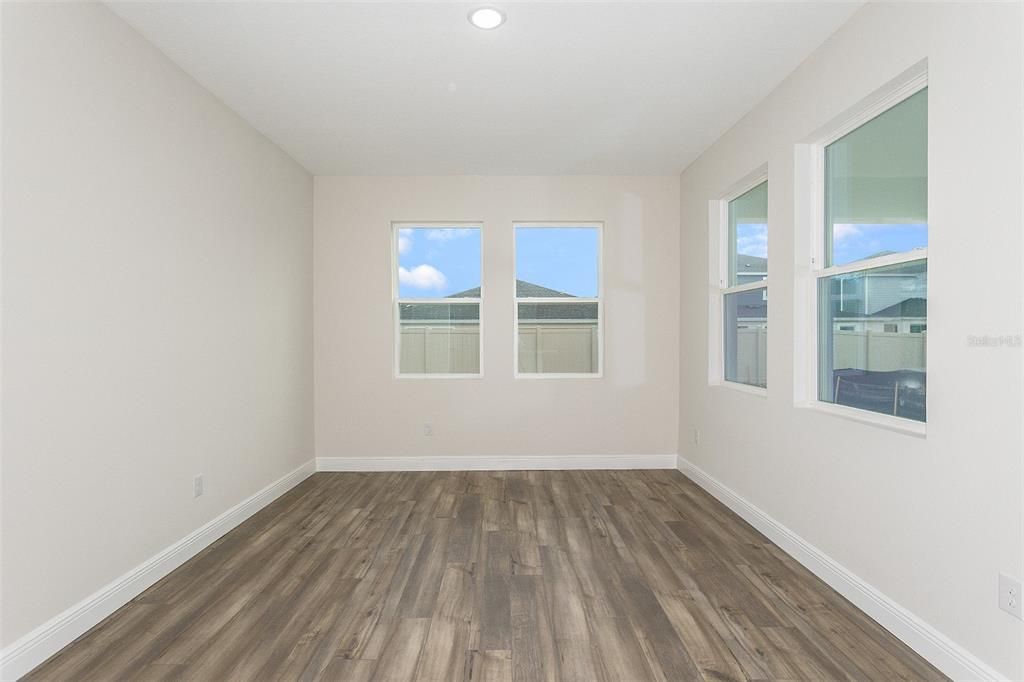 For Sale: $549,990 (5 beds, 3 baths, 3190 Square Feet)