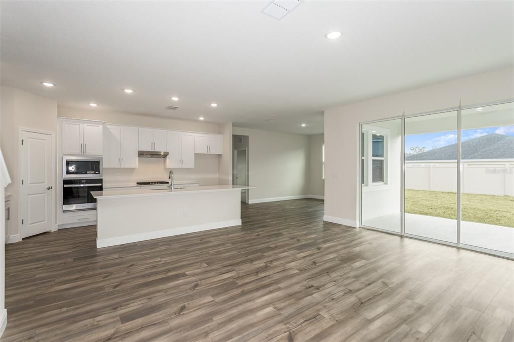 For Sale: $549,990 (5 beds, 3 baths, 3190 Square Feet)