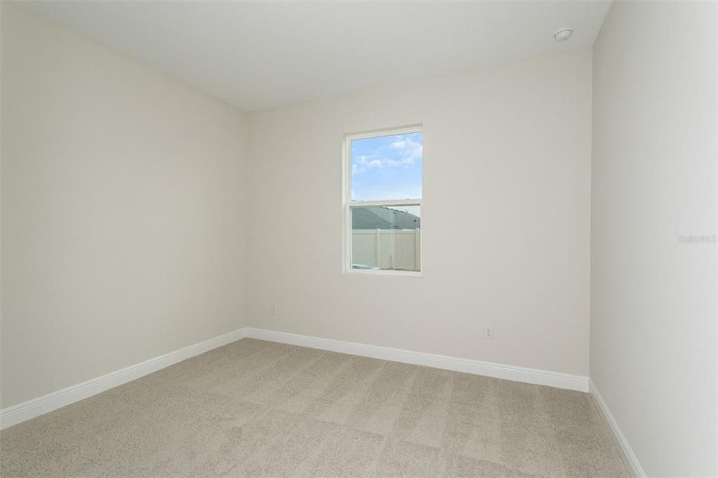 For Sale: $549,990 (5 beds, 3 baths, 3190 Square Feet)