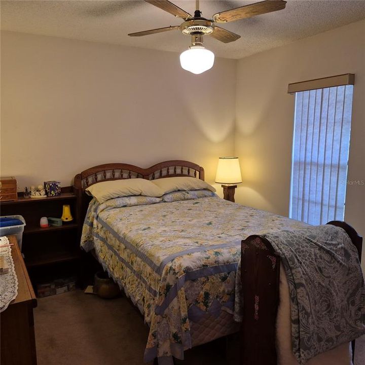 For Sale: $279,900 (2 beds, 2 baths, 1228 Square Feet)