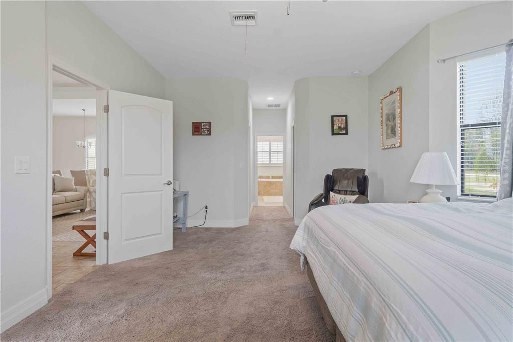 For Sale: $410,000 (3 beds, 2 baths, 2020 Square Feet)