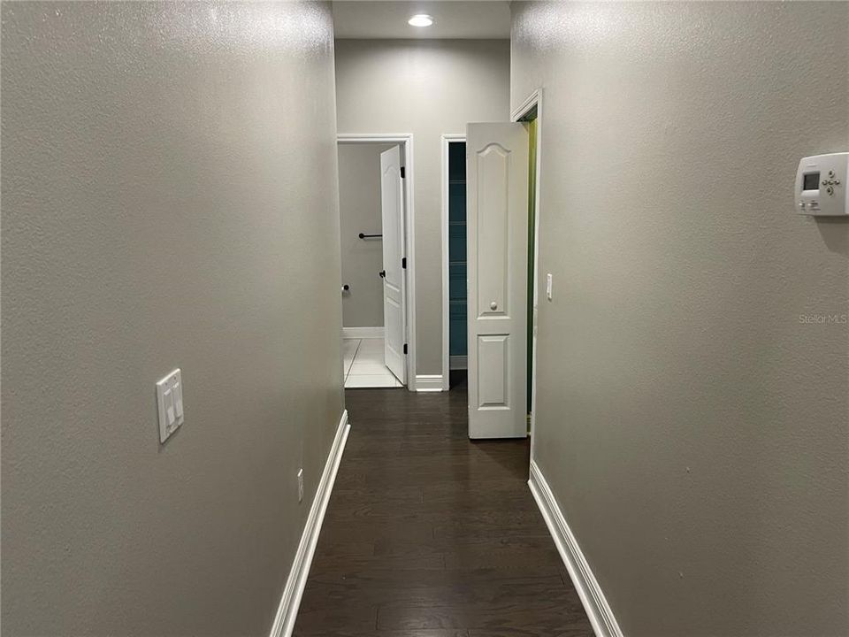For Rent: $3,100 (6 beds, 4 baths, 3545 Square Feet)