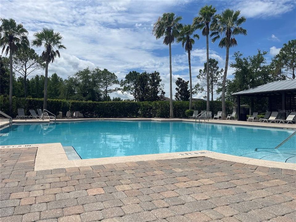 For Rent: $3,100 (6 beds, 4 baths, 3545 Square Feet)