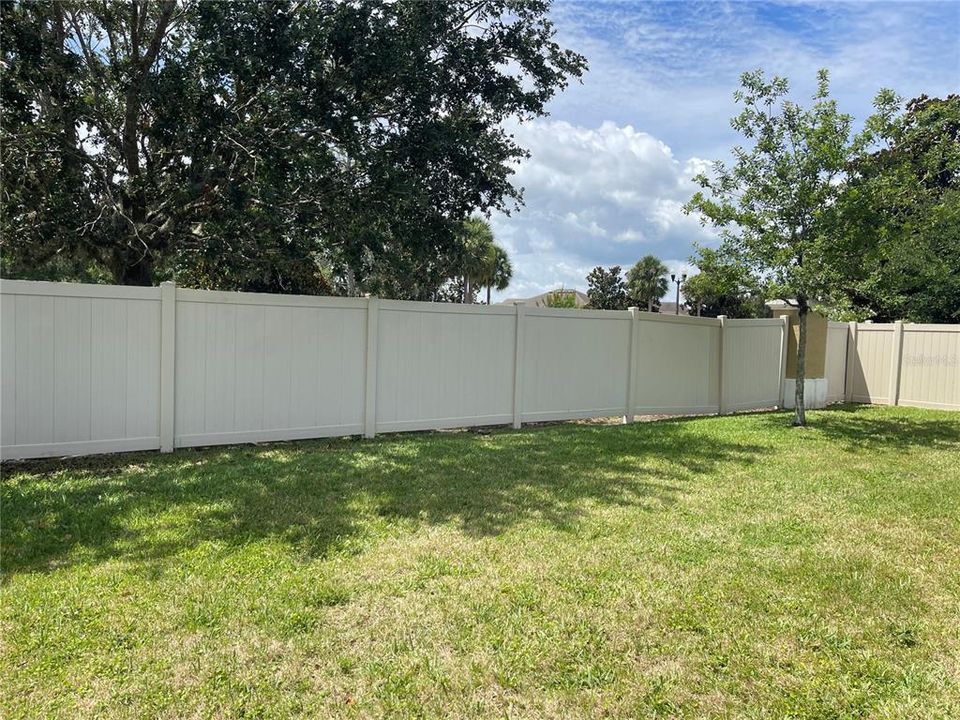 For Rent: $3,100 (6 beds, 4 baths, 3545 Square Feet)