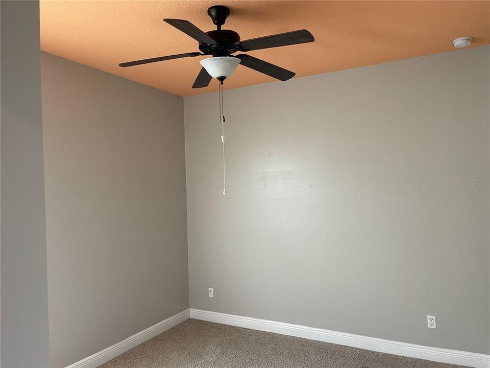 For Rent: $3,100 (6 beds, 4 baths, 3545 Square Feet)