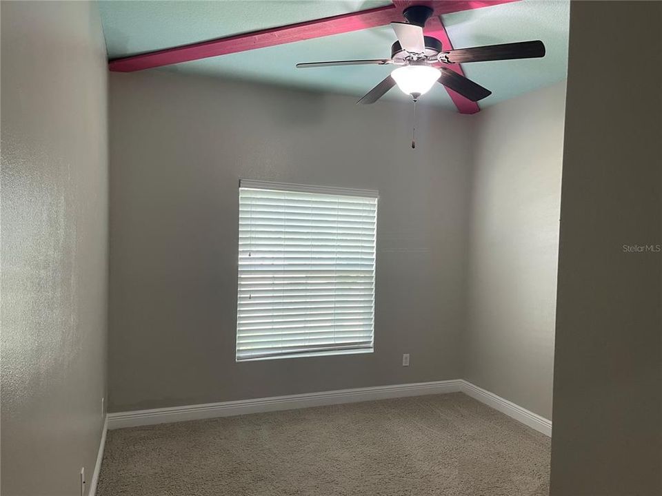 For Rent: $3,100 (6 beds, 4 baths, 3545 Square Feet)