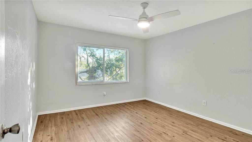 For Rent: $1,950 (3 beds, 1 baths, 1100 Square Feet)